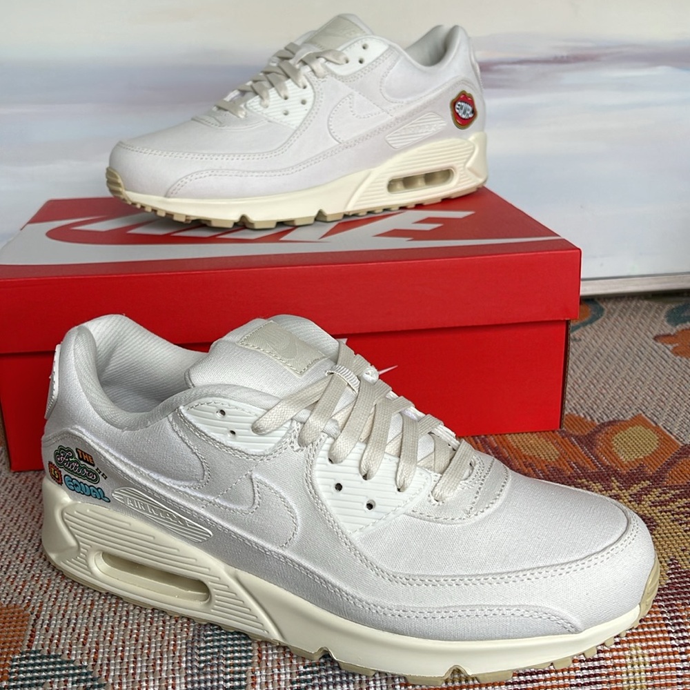 Nike Men’s Air Max 90 SE
Sail/Cashmere/Team Gold/
Sneakers
Style FD0867-133 - Picture 11 of 16